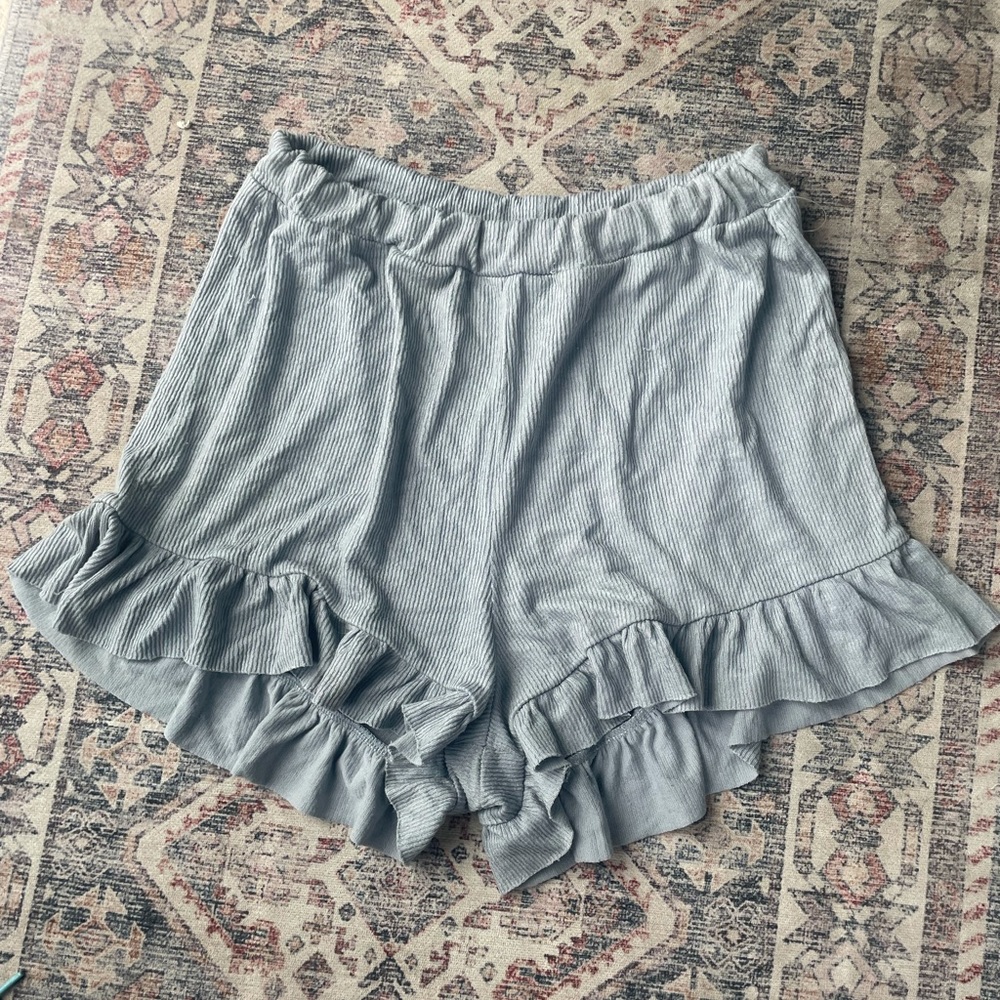 Ocean Drive- Ribbed Knit Ruffle Hem Short - Picture 1 of 7